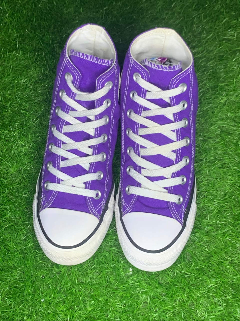Converse Chuck Taylor All Star High Top – Purple | Size US 5 (Sr000005)